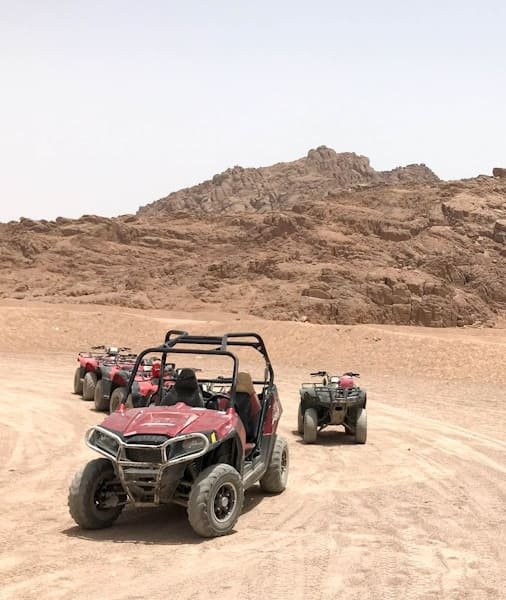 Dubai'de En Üst Düzey Kum Arabası Deneyimi 2026