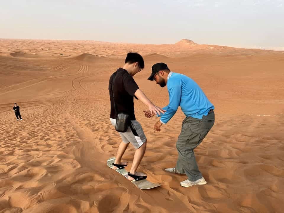 Sandboarding Dubai 2026 - Nihai Çöl Safari Macerası